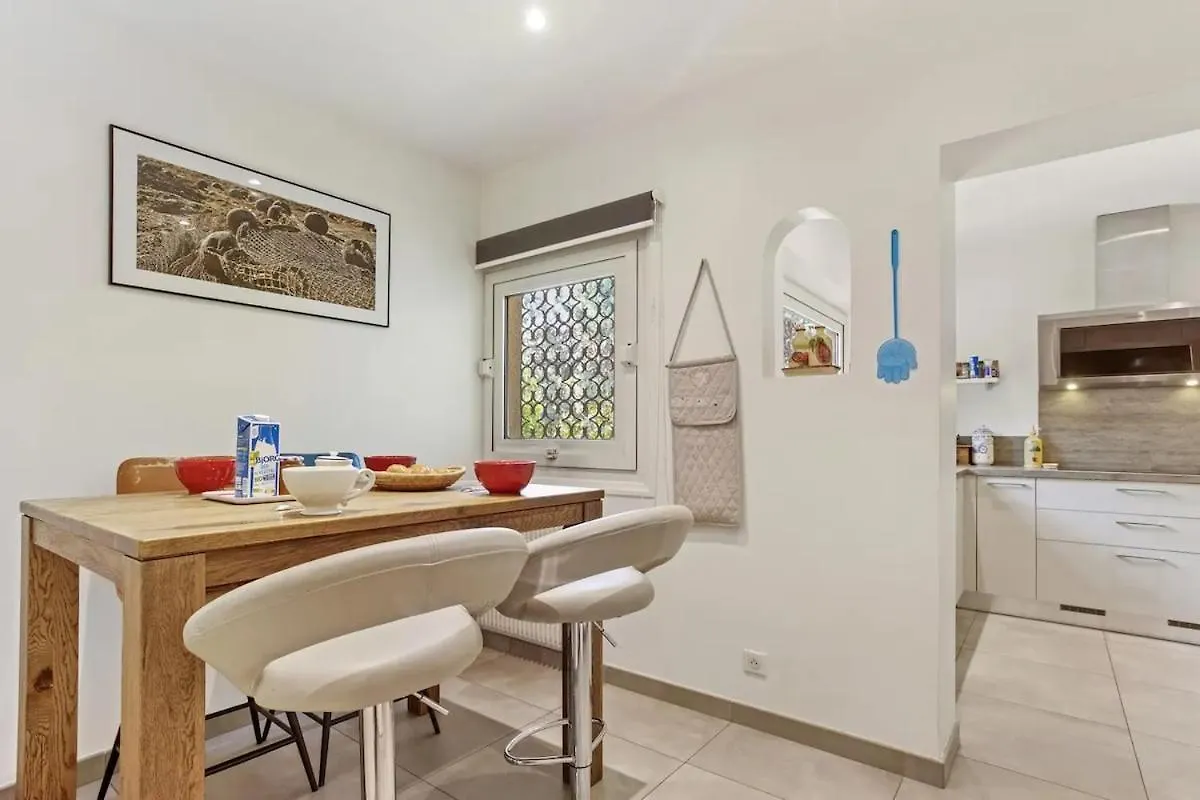 Villa 4 Chambres - Piscine - Parking - Clim Saint-Raphael  Saint-Raphael (Var)